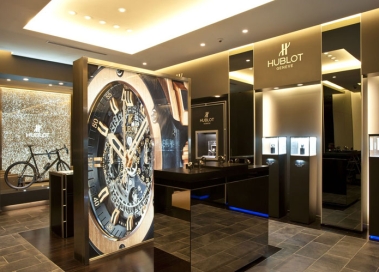 Thiết kế shop thời trang nữ giá rẻ giải pháp tiết kiệm cho chủ cửa hàng không thể bỏ qua